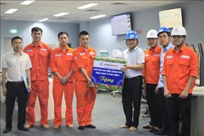 Chủ tịch HĐTV Tổng công ty Phát điện 1 kiểm tra, đôn đốc công tác đảm bảo cung ứng điện trong dịp Lễ Giỗ Tổ Hùng Vương, Lễ 30/04 và 01/05 năm 2026 tại NMNĐ Nghi Sơn 1 